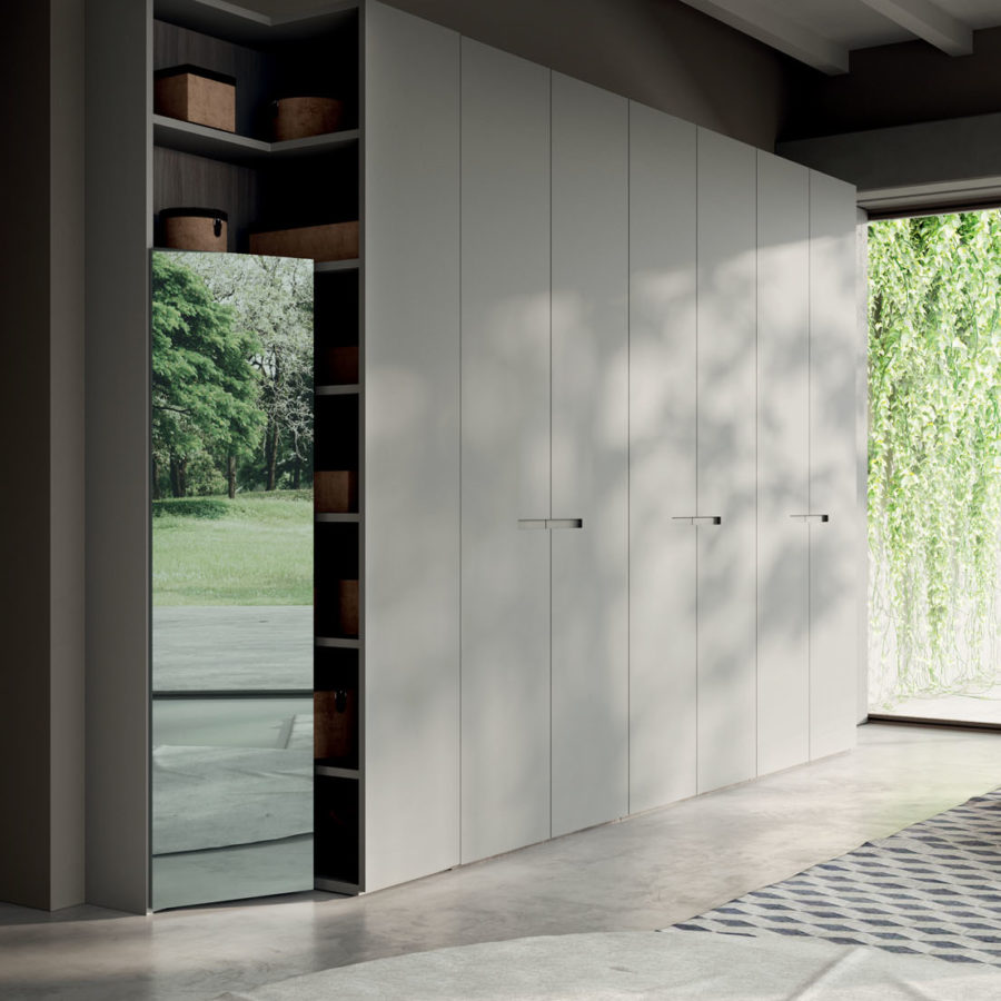 Primia hinged door Orme